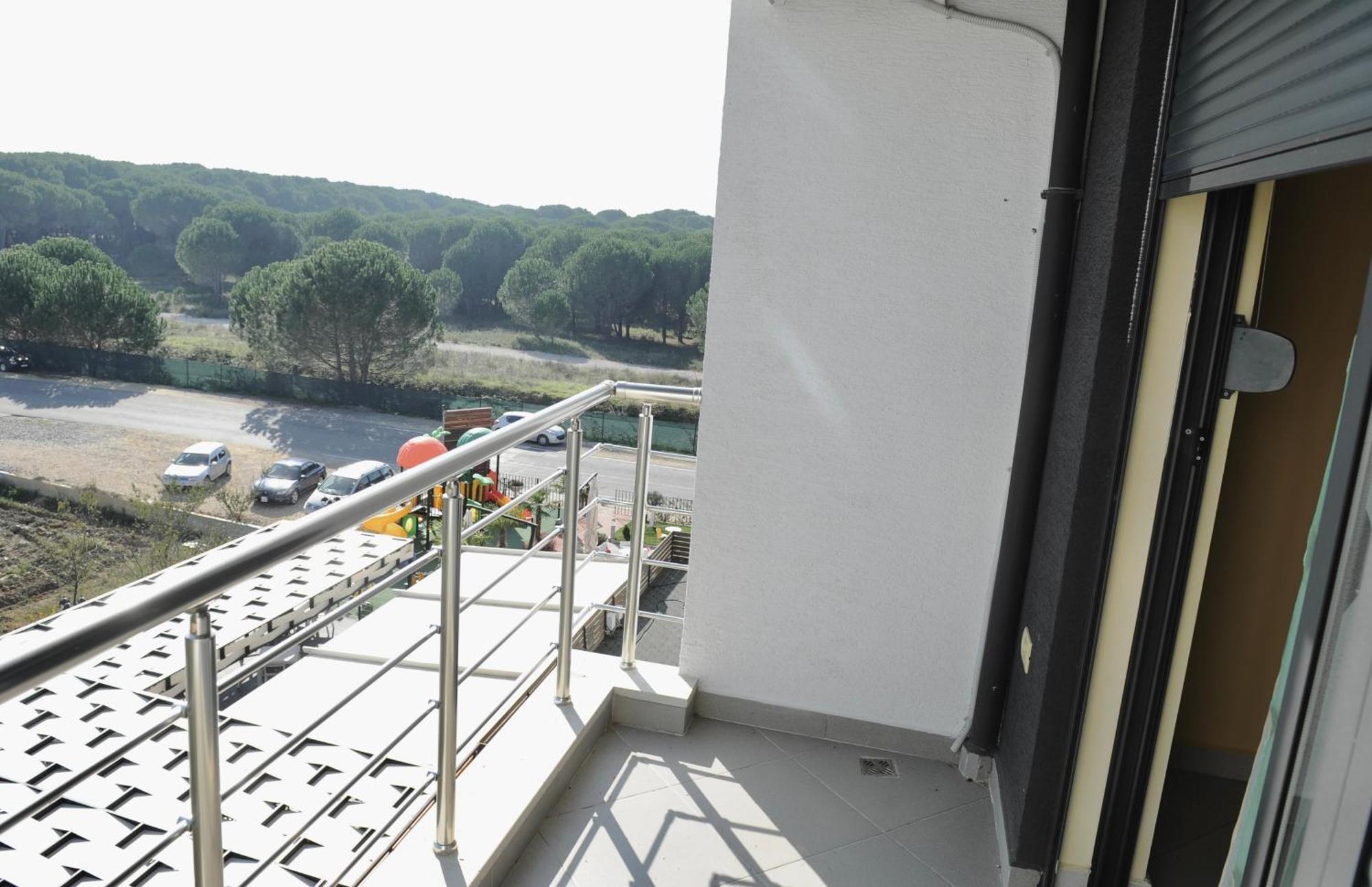 Hotel Fish Land Plazhi San Pietro Zewnętrze zdjęcie