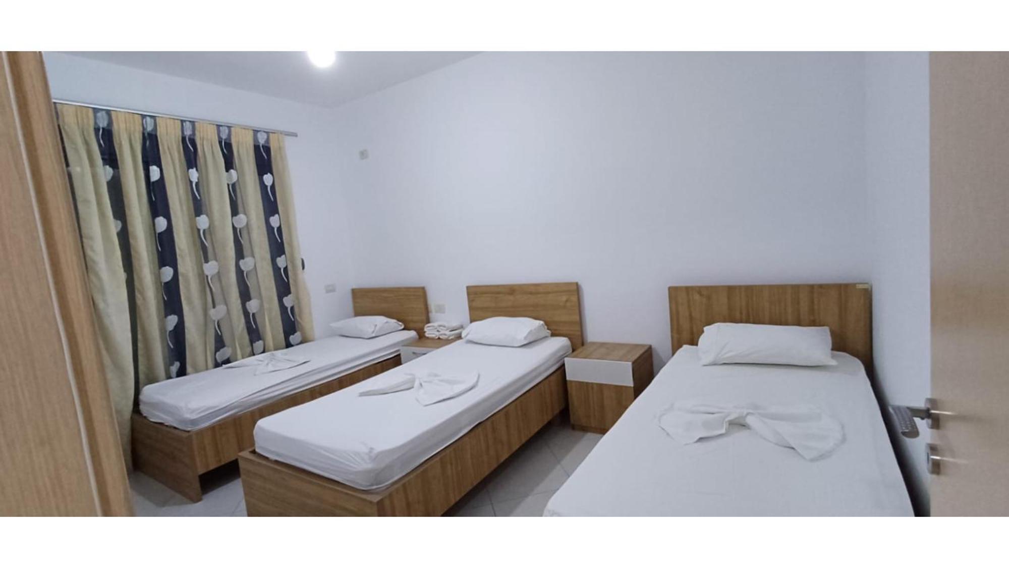 Hotel Fish Land Plazhi San Pietro Zewnętrze zdjęcie