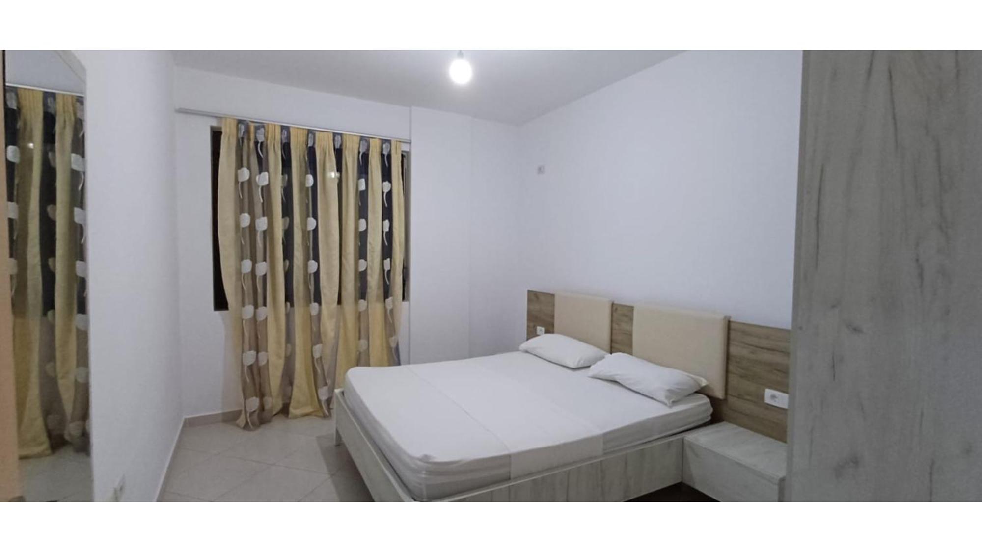 Hotel Fish Land Plazhi San Pietro Zewnętrze zdjęcie